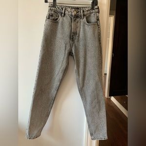 Zara High Waisted Cigarette Slim Denim Jeans